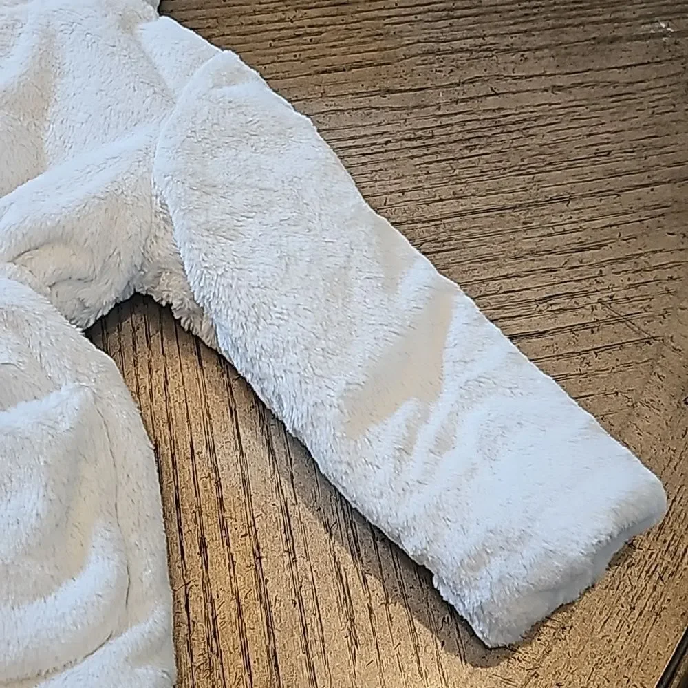 White hooded windproof fleece jacket size 4/5T